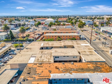 6110 Seville Ave, Huntington Park, CA 90255 - photo 4