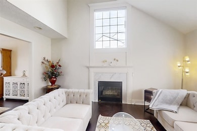 2822 Chesapeake Ln, Bloomington, IL 61704 - photo 3