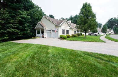 545 Newburyport Turnpike unit 1, Rowley, MA 01969 - photo 3