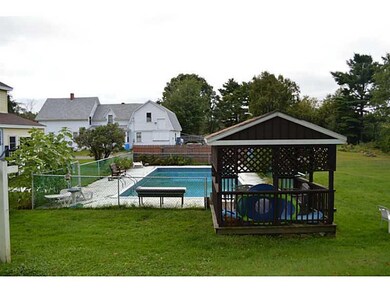 Swimming Pool/Hot Tub/Sauna.