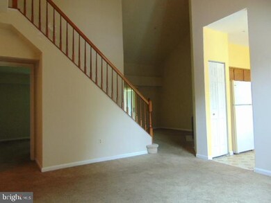 8712 Devon Hills Dr unit D, Fort Washington, MD 20744 - photo 4