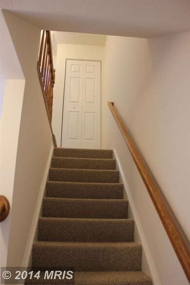 21755 Marigold Cir, Sterling, VA 20164 - photo 5