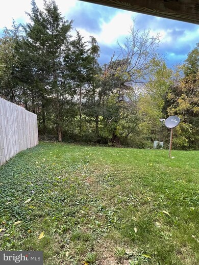 104 Hupps Hill Ct, Strasburg, VA 22657 - photo 5