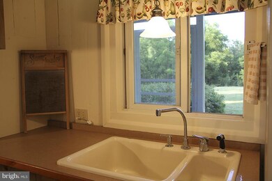 unlisted-address, Edinburg, VA 22824 - photo 7