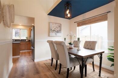 27784 213th Ct SE, Maple Valley, WA 98038 - photo 6