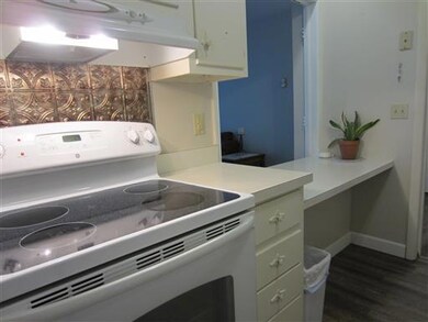 Stove has a flat cooktop