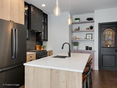 1815 W Augusta Blvd unit 2, Chicago, IL 60622 - photo 7