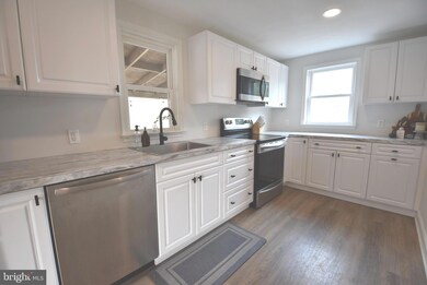 102 Game Farm Rd, Schwenksville, PA 19473 - photo 5