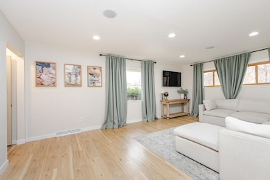 10341 W Vera Ave, Milwaukee, WI 53224 - photo 7