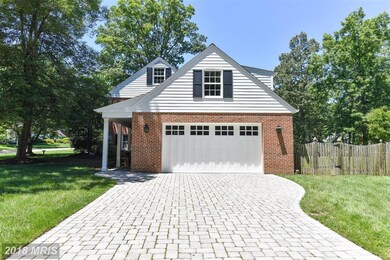 818 Elaine Ct, Alexandria, VA 22308 - photo 5