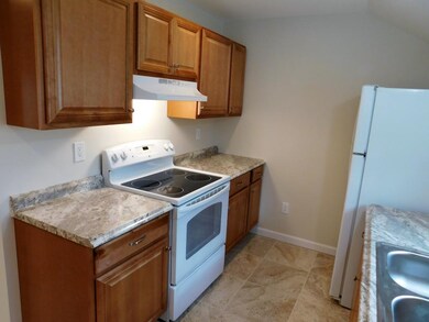 489 W River Rd, Hooksett, NH 03106 - photo 4