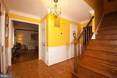 9035 Swift Creek Rd, Fairfax Station, VA 22039 - photo 3