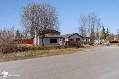 1120 Ermine St, Anchorage, AK 99504 - photo 3