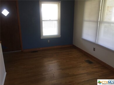 621 Dartmouth St, San Marcos, TX 78666 - photo 7