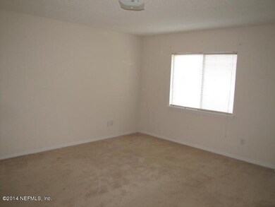 7748 Highchair Ln, Jacksonville, FL 32210 - photo 5