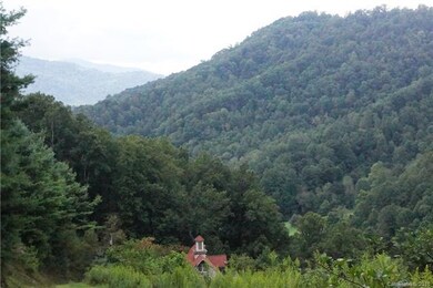 390 Cane Mountain Ln, Burnsville, NC 28714 - photo 5