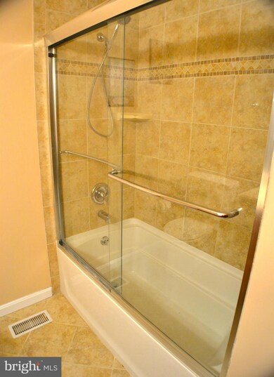 9412 Glade Ave, Walkersville, MD 21793 - photo 5