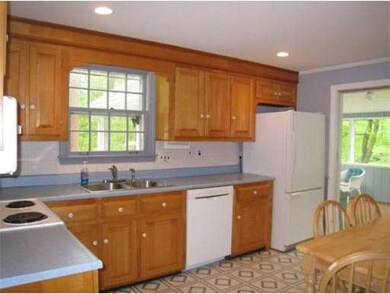 235 South Rd, Bedford, MA 01730 - photo 5