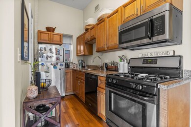 59 Endicott St unit 5, Boston, MA 02113 - photo 4