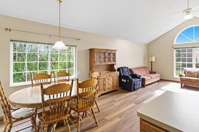 1962 Farmbrook Cir N unit 6, Grove City, OH 43123 - photo 6