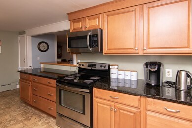 29 Sutton St, Uxbridge, MA 01569 - photo 5