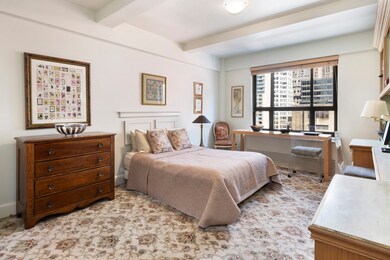 50 Park Ave unit 17A, New York, NY 10016 - photo 4