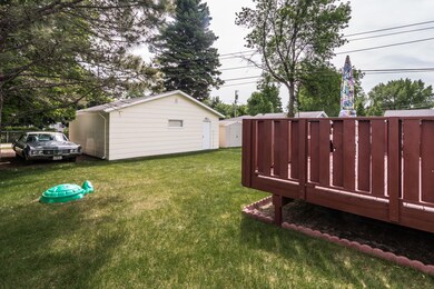 1111 S 19th St, Grand Forks, ND 58201 - photo 4
