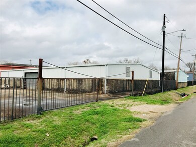 6818 Del Rio St, Houston, TX 77021 - photo 3