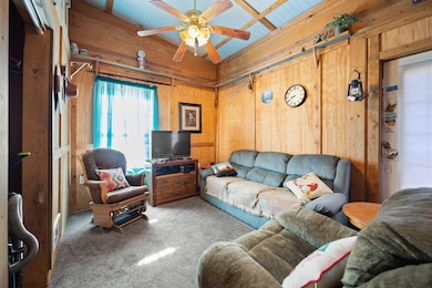 1119 Mitchellsburg Knob Rd, Parksville, KY 40464 - photo 3