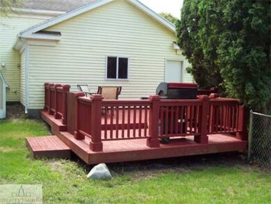 5441 Calvary Cir, Lansing, MI 48911 - photo 2