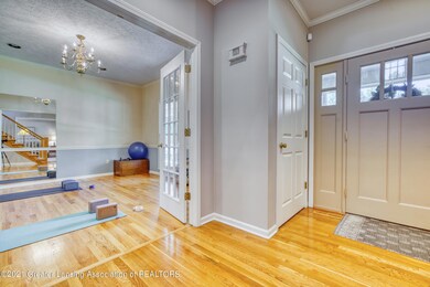 FOYER