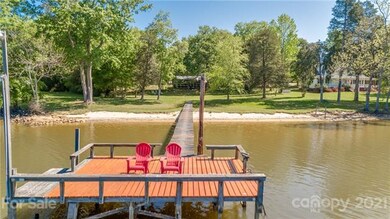147' pier, per Duke Energy permit tag # 2273