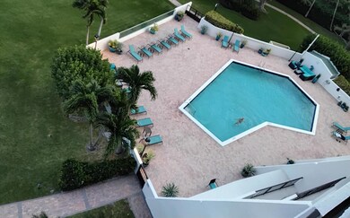 Placido Mar Condominiums unit 7020, West Palm Beach, FL 33407 - photo 6
