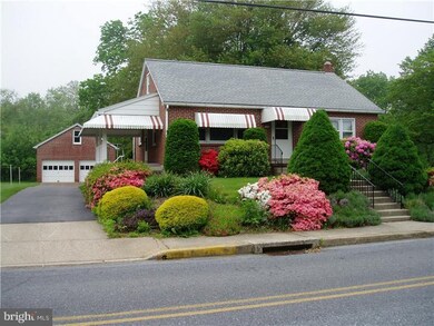 78 E Chestnut St, Bechtelsville, PA 19505 - photo 3