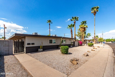 1100 N California St, Chandler, AZ 85225 - photo 4