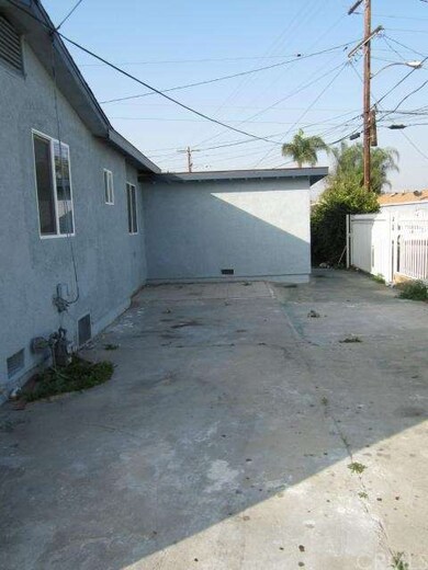 501 W Pear St, Compton, CA 90222 - photo 3
