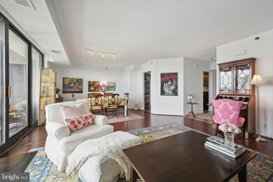 Skyline Square North and South unit 2014N, Baileys Crossroads, VA 22041 - photo 3