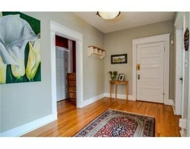 7 Verndale St unit 3, Brookline, MA 02446 - photo 4