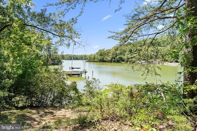 450 Holly Haven Rd, Weems, VA 22576 - photo 2