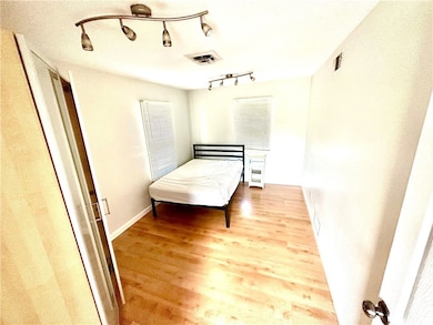 42 Broadway unit 44, Newport, RI 02840 - photo 7