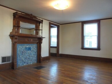 7 Hallet St, Dorchester, MA 02122 - photo 3