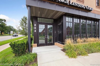 804 N Main St unit 2H, Rochester, MI 48307 - photo 4