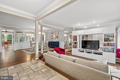 10825 Brewer House Rd, Rockville, MD 20852 - photo 5