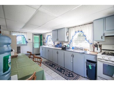 123 Chases Grove Rd, Derry, NH 03038 - photo 2