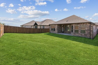 10353 Tapioca St, Fort Worth, TX 76036 - photo 2