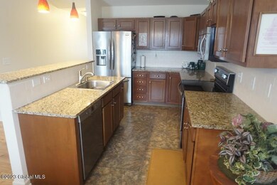 12 Governor Cir, Albany, NY 12208 - photo 6