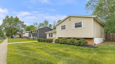 2683 Glenbriar St, Columbus, OH 43232 - photo 2