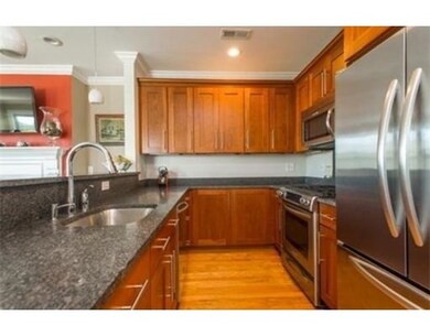 35 Rutherford Ave unit 2, Boston, MA 02129 - photo 3