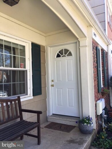 5475 Green Dory Ln, Columbia, MD 21044 - photo 2