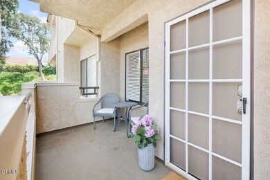 179 Mcafee Ct, Thousand Oaks, CA 91360 - photo 4